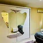 Ekinci Lejlighedshotel 3*